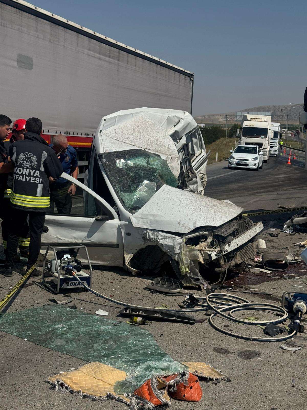 Konya’da 5 araç kazaya karıştı! Baki Türk öldü, 9 yaralı var 5